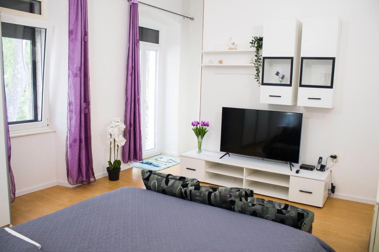 White Orchid Pula Apartment Ngoại thất bức ảnh