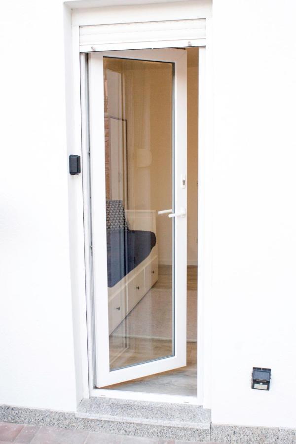 White Orchid Pula Apartment Ngoại thất bức ảnh